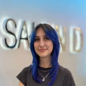 Hannah Hofstetter hair stylist at salond